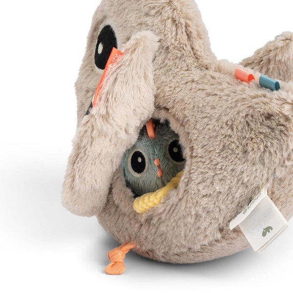 Done by Deer Hide&Seek activity toy Clucky Sand - Done by Deer