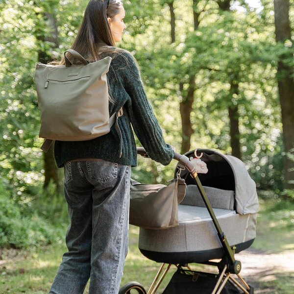 Done by Deer changing backpack Taupe - Done by Deer